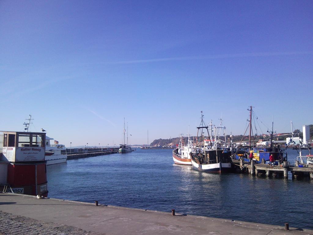 Ferienwohnung In Sassnitz Ruegen Naehe Weltnaturerbe Kreidekueste Екстериор снимка